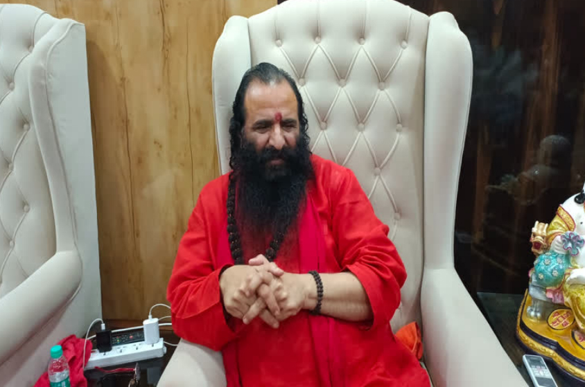तिरूपति बालाजी: प्रसाद में मछली का तेल और पशु की चर्बी पर विवाद, धर्मनगरी के संतों में भी भारी उबाल
